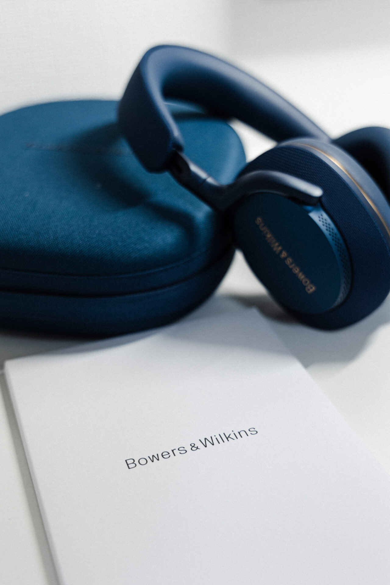 Px7 S2レビュー】Bowers & Wilkins ノイズキャンセリング