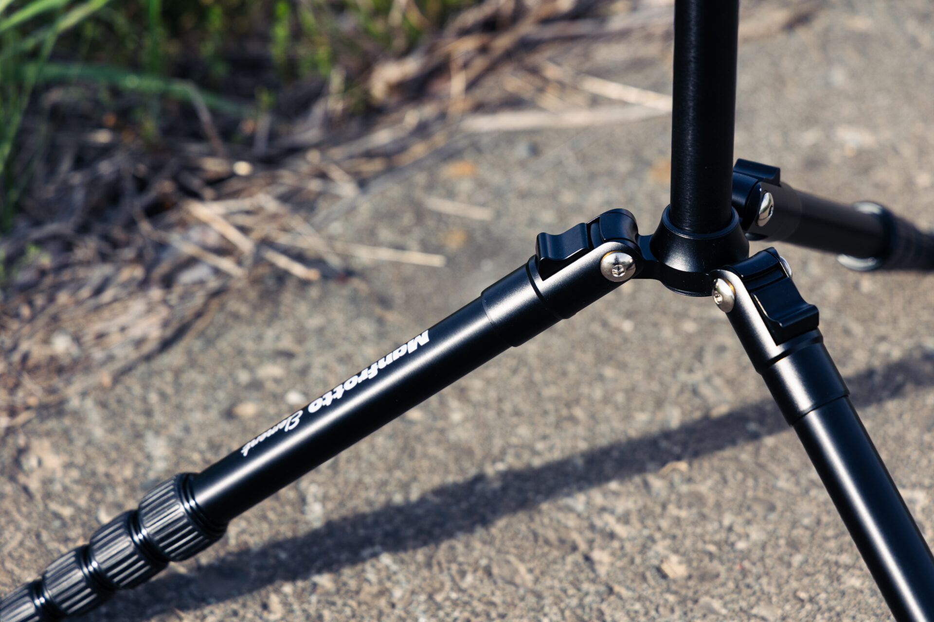 Manfrotto　マンフロット　三脚　Element トラベル三脚 マンフロット Element トラベル三脚 スモール MKELES5BK-BH